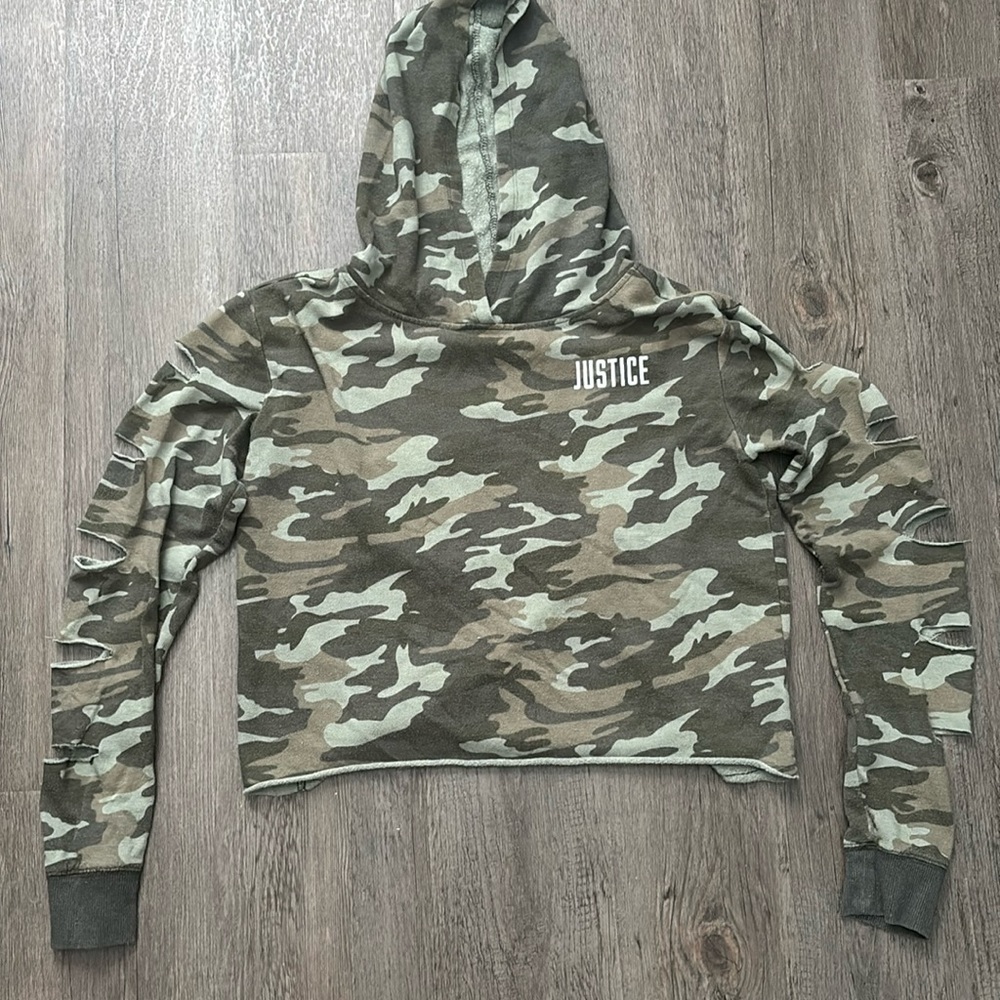 Slightly worn, good condition, children’s size 14/16